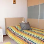 Lovely Flat Just 150mt From The Apartamento