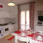 Lovely Flat Just 150mt From The Bibione