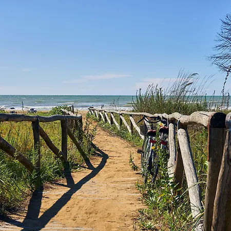 Lovely Flat Just 150mt From The Bibione